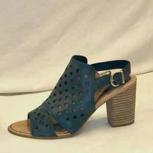 Born 3 1/2" Block Heel Open Toe Sling Back Sandals Black Leather Size 10